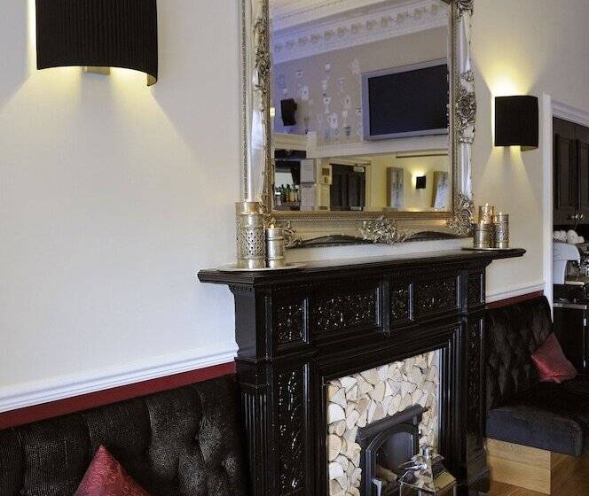 Fotos del hotel West End Hostel:  16