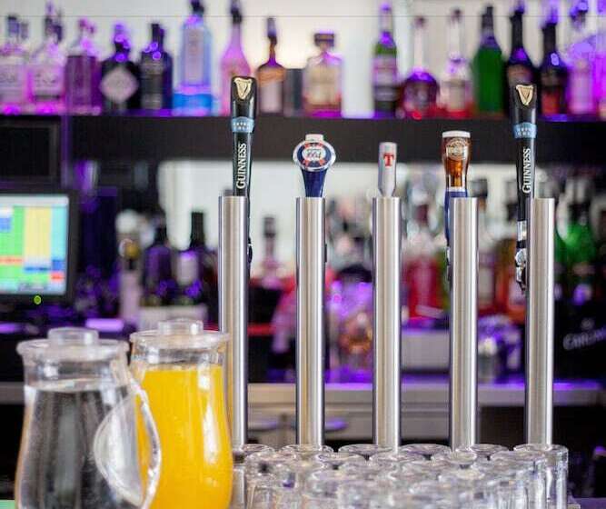 Fotos del hotel West End Hostel:  23