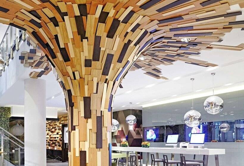 Novotel London Brentford