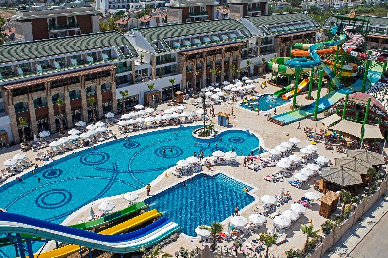 Crystal Waterworld Resort & Spa   Ultimate All Inclusive