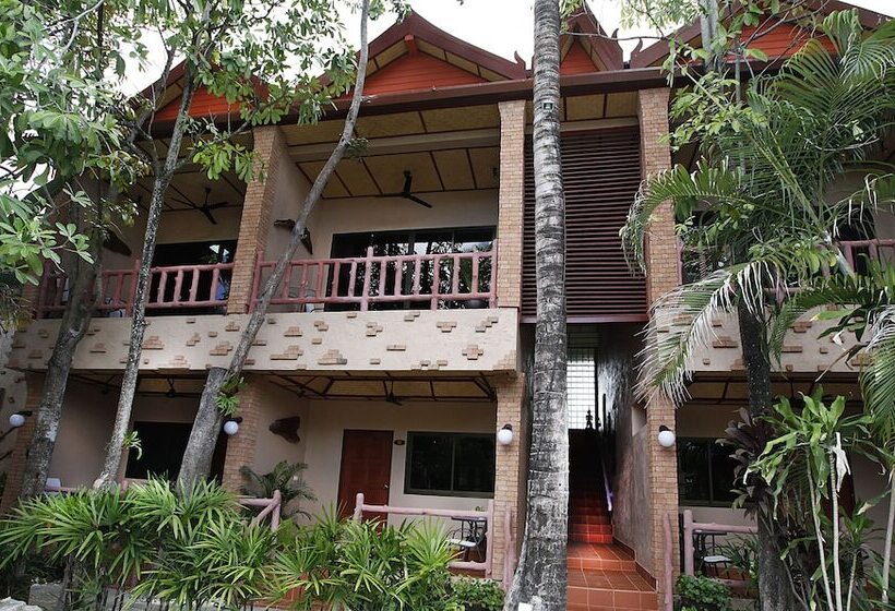 Friendship Beach Resort & Atmanjai Wellness Centre
