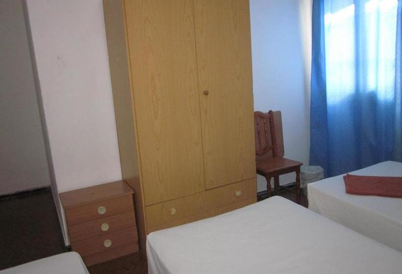 Hostal Casa De Huéspedes San Fernando   Adults Only