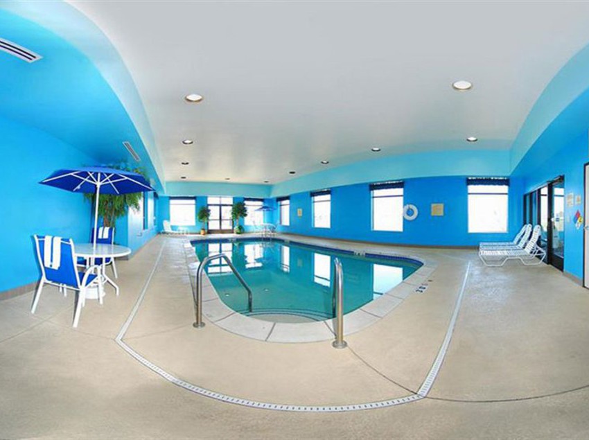 هتل Fairfield Inn & Suites By Marriott Cedar Rapids North