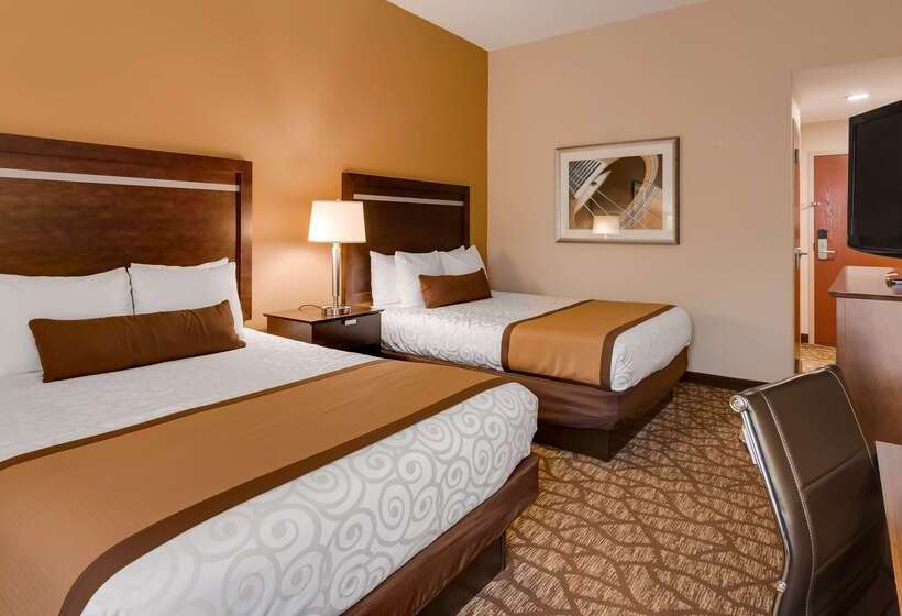 Hotelli Best Western Plus Belle Meade Inn & Suites