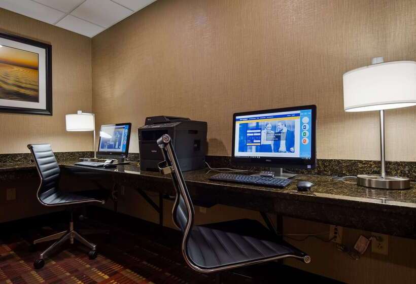 酒店 Best Western Plus Belle Meade Inn & Suites