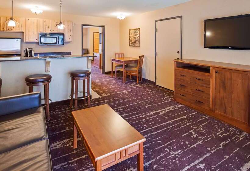 בית מלון כפרי Best Western Premier The Lodge On Lake Detroit