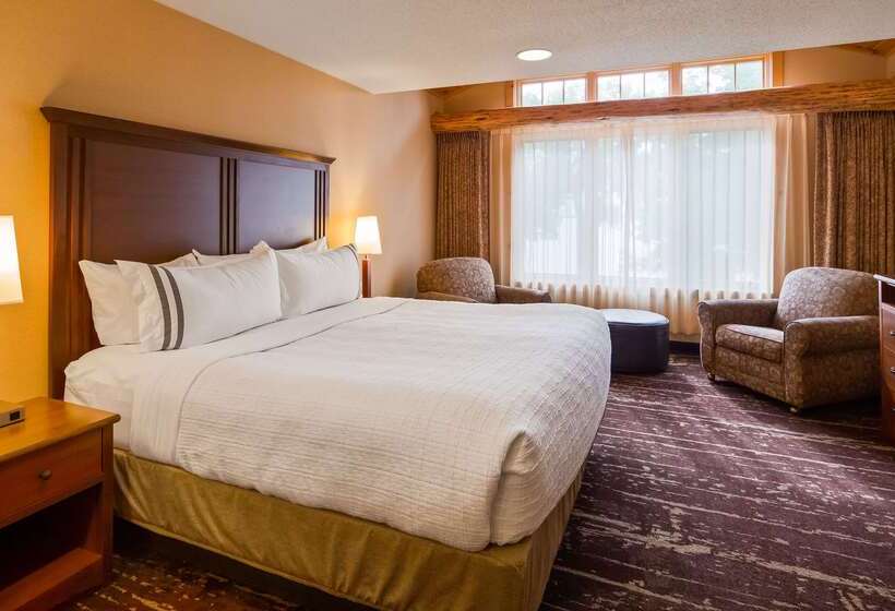 בית מלון כפרי Best Western Premier The Lodge On Lake Detroit