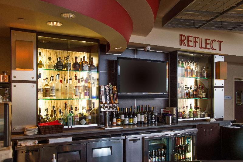 Cambria Hotel Traverse City