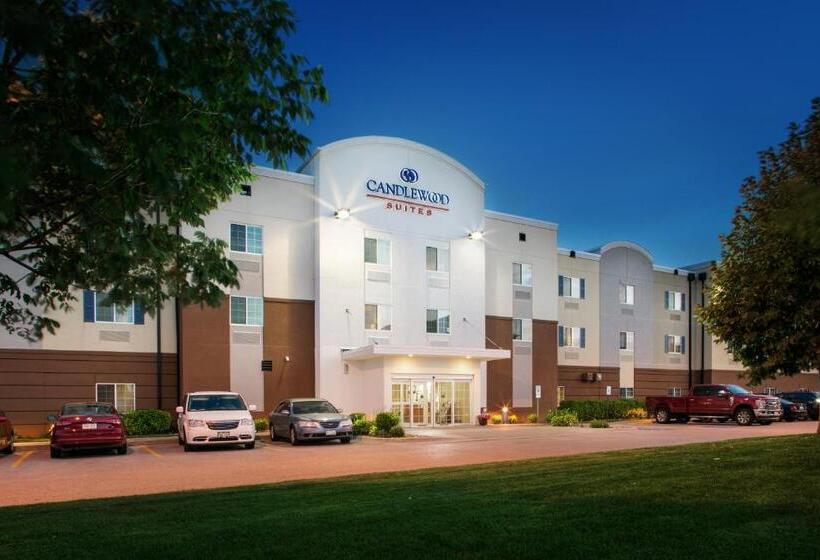 هتل Candlewood Suites Bellevue By Ihg