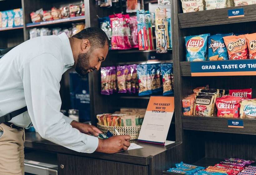 호텔 Candlewood Suites Greenville, An Ihg