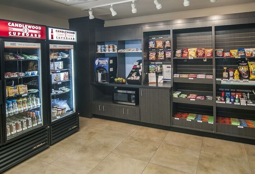 Отель Candlewood Suites Sioux Falls, An Ihg