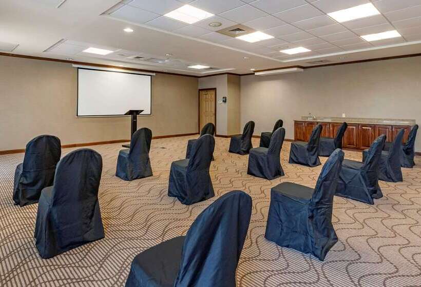 酒店 Comfort Inn & Suites Virginia Beach   Norfolk Airport