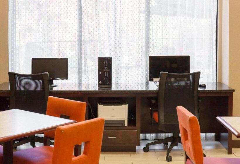 酒店 Comfort Inn Near Quantico Main Gate North