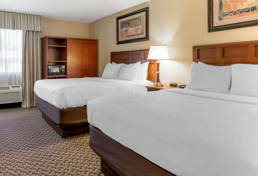 هتل Comfort Inn Traverse City