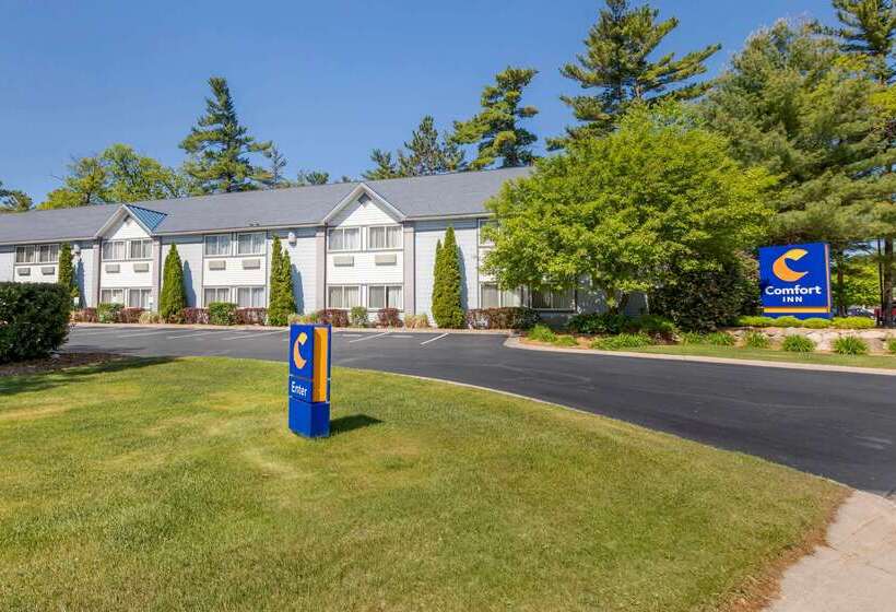 هتل Comfort Inn Traverse City
