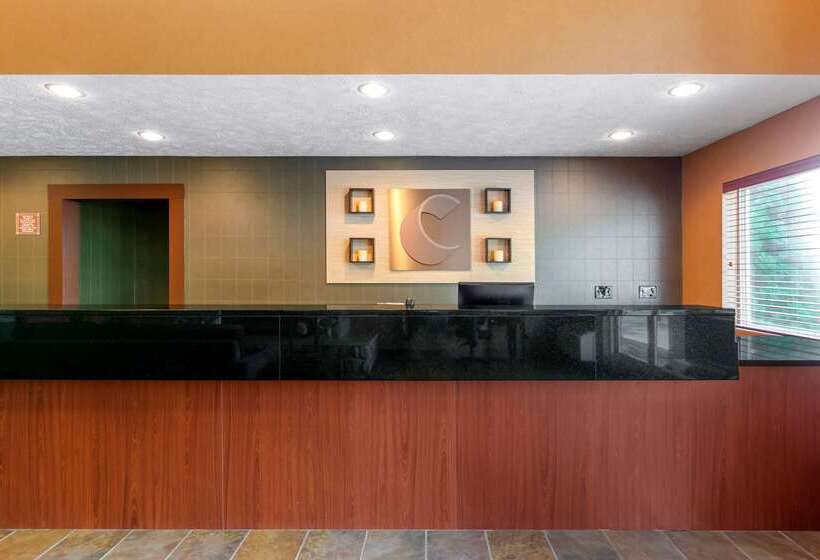 هتل Comfort Inn Traverse City