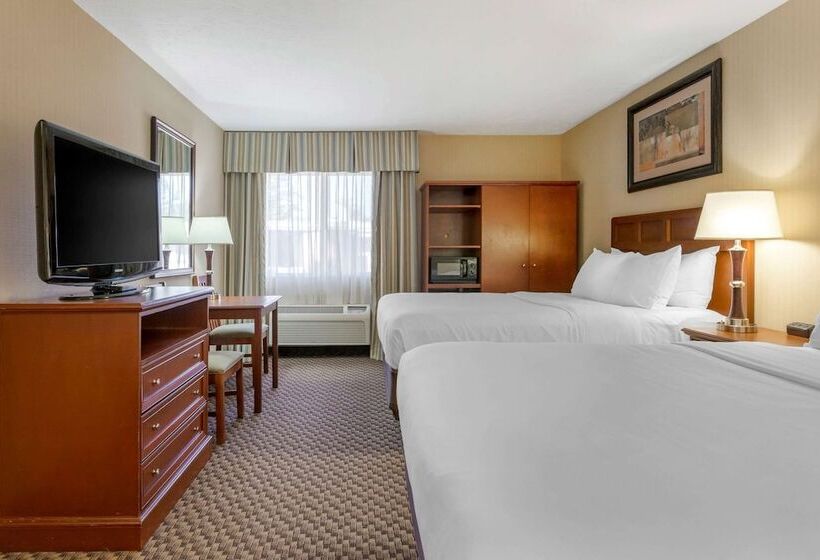 هتل Comfort Inn Traverse City