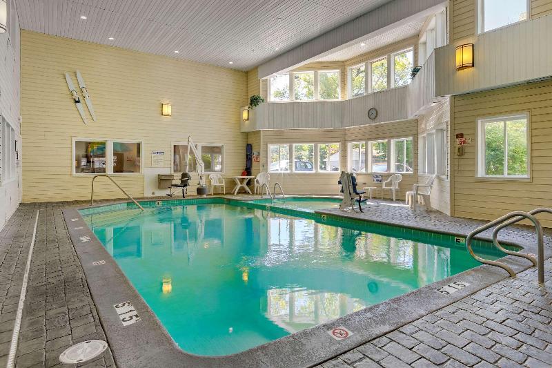 هتل Comfort Inn Traverse City