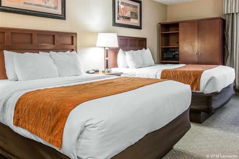 هتل Comfort Inn Traverse City