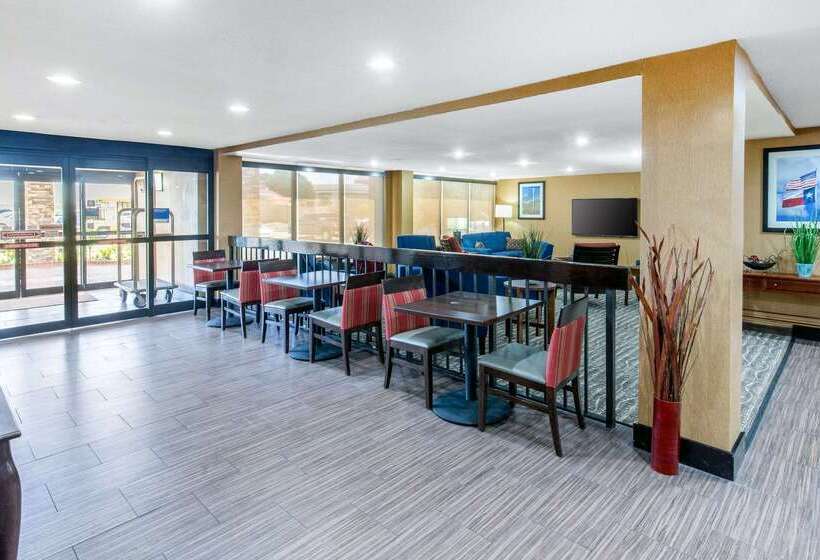 هتل Comfort Inn Wichita Falls North