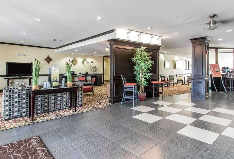 هتل Comfort Suites Lawton Near Fort Sill