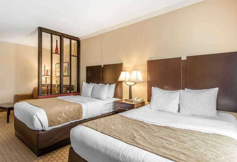 هتل Comfort Suites Lawton Near Fort Sill