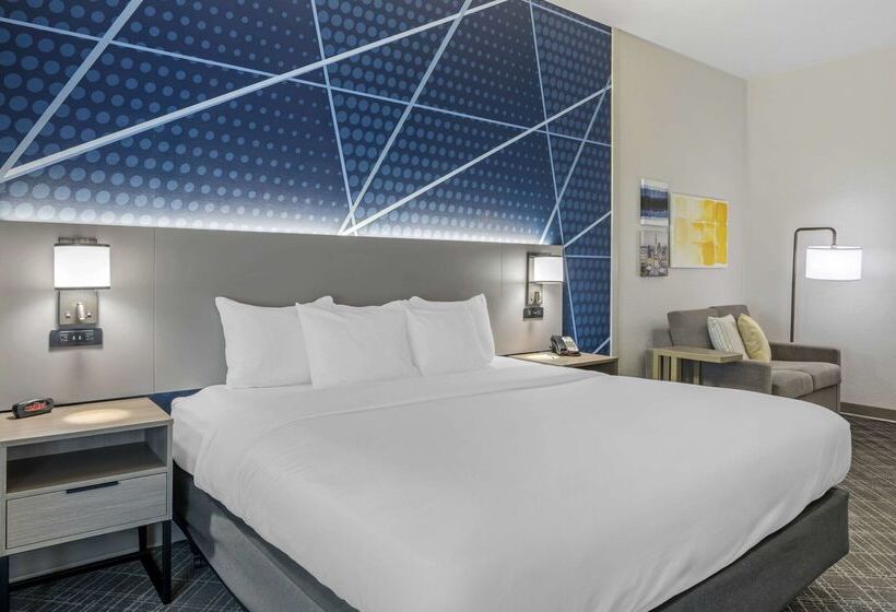 בית מלון כפרי Comfort Suites West Indianapolis  Brownsburg