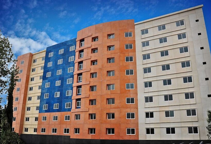 هتل Courtyard Toluca Tollocan