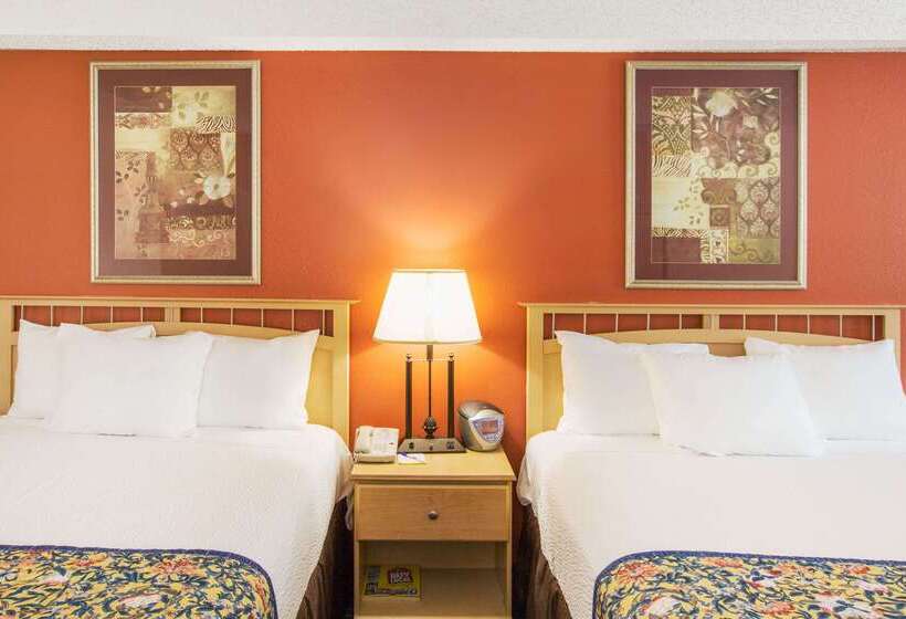 فندق Days Inn By Wyndham Fremont