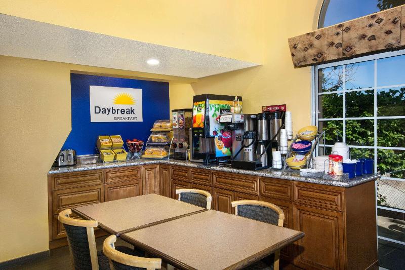 فندق Days Inn By Wyndham Fremont