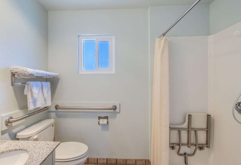 酒店 Econo Lodge Inn & Suites