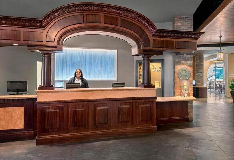هتل Fairfield Inn & Suites Baltimore Downtown/inner Harbor