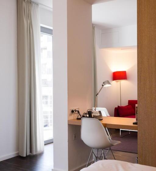 Fotos del hotel Grimm's Berlin Mitte:  3