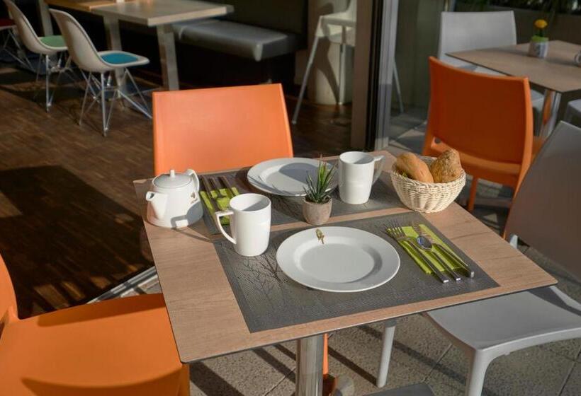 Fotos del hotel Grimm's Berlin Mitte:  8