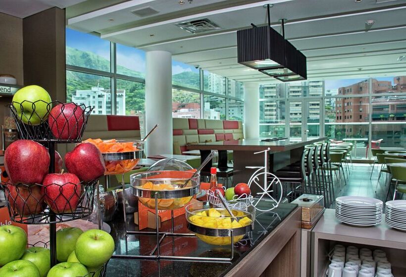 هتل Hampton By Hilton Cali, Colombia