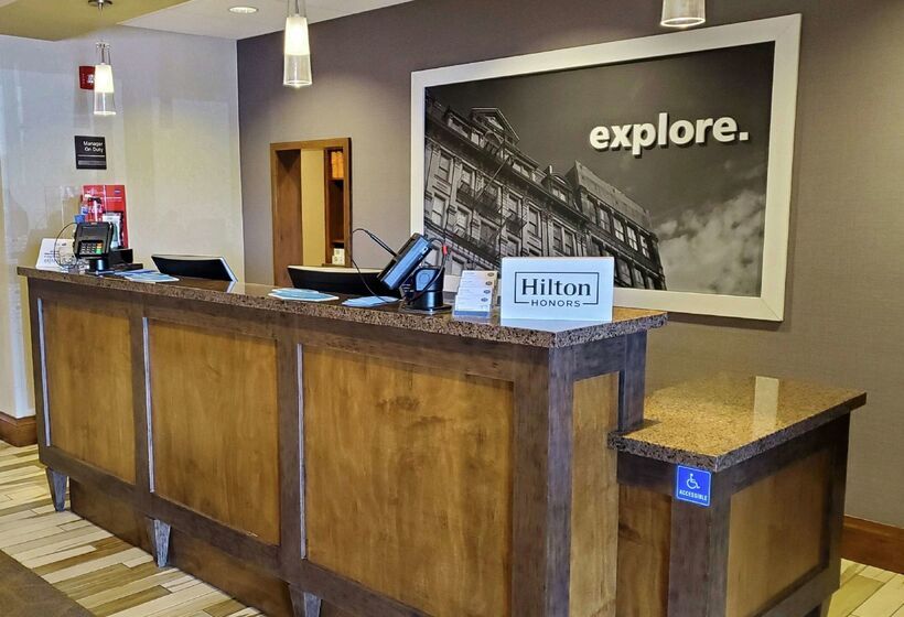 酒店 Hampton Inn & Suites Salinas