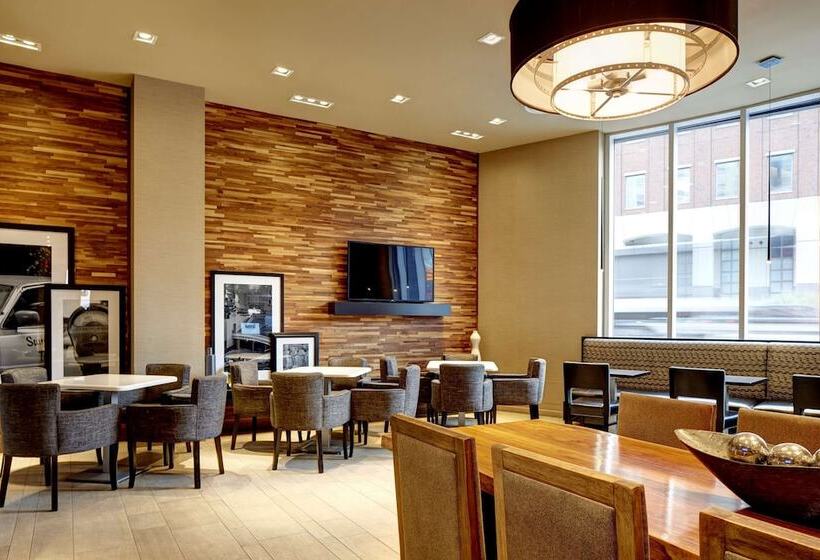 هتل Hampton Inn Brooklyn/downtown