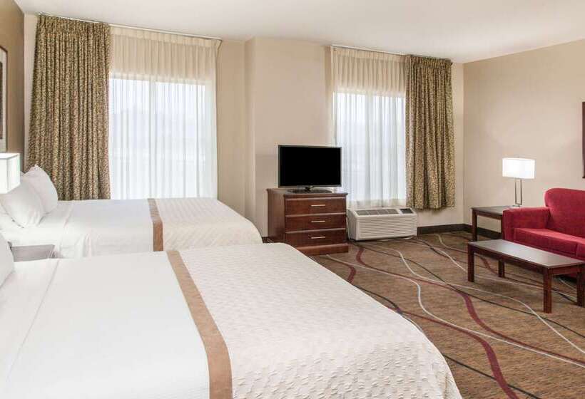 هتل Hawthorn Extended Stay By Wyndham Bloomington