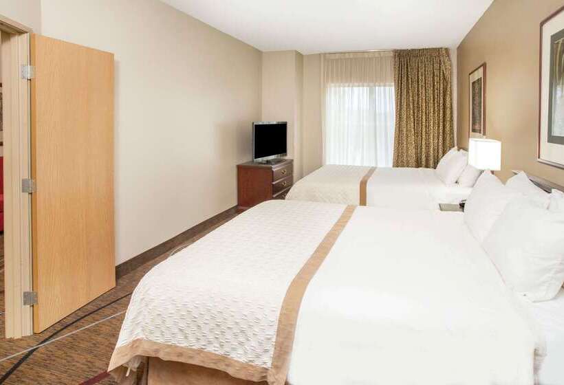 هتل Hawthorn Extended Stay By Wyndham Bloomington