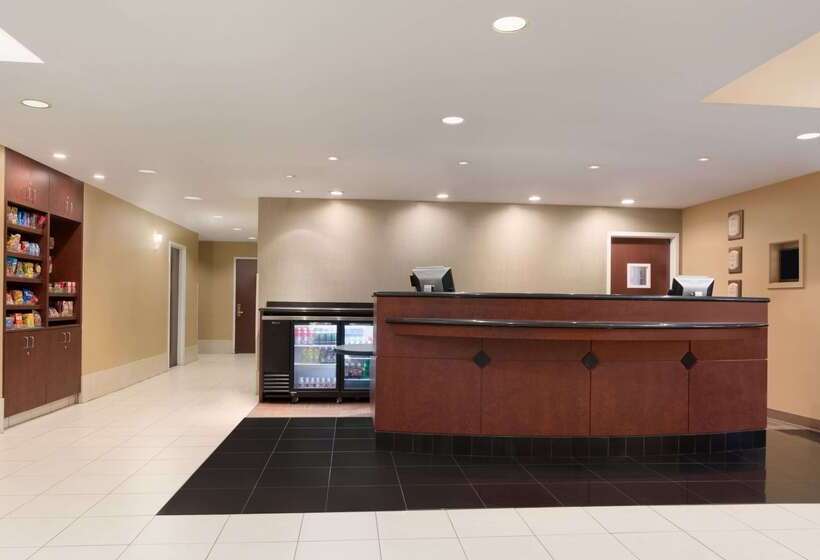 Hotel Hawthorn Suites By Wyndham College Station