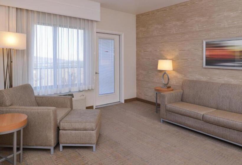 هتل Holiday Inn Express Pocatello, An Ihg