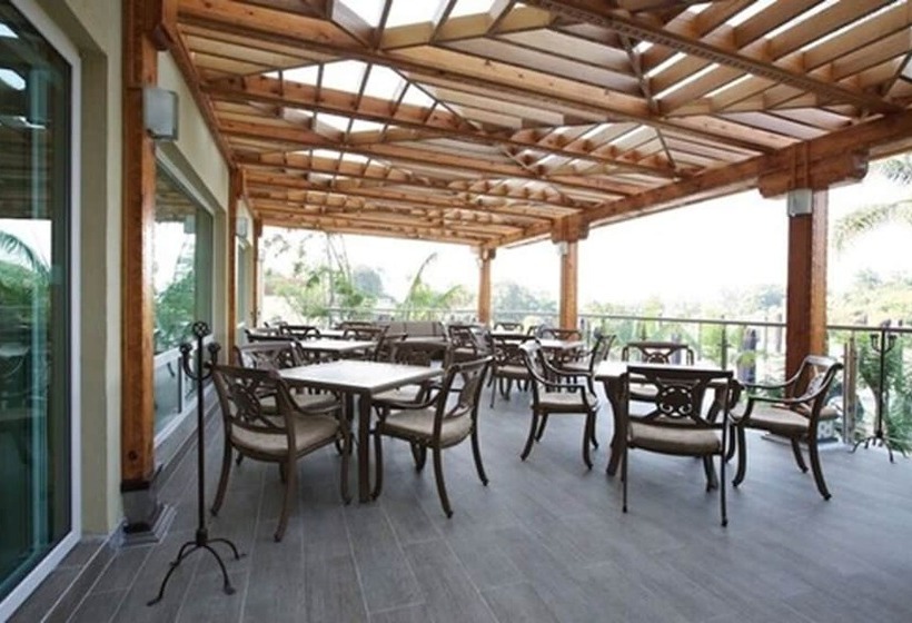 Fotos del hotel Holiday Inn Express & Suites Cuernavaca, An Ihg:  32