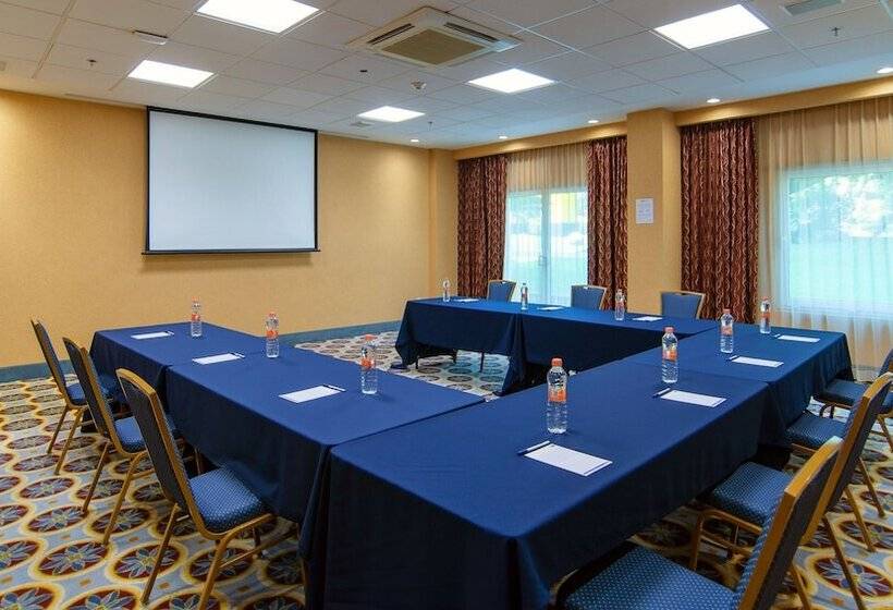 Fotos del hotel Holiday Inn Express & Suites Cuernavaca, An Ihg:  24