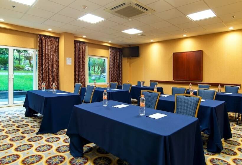 Fotos del hotel Holiday Inn Express & Suites Cuernavaca, An Ihg:  22