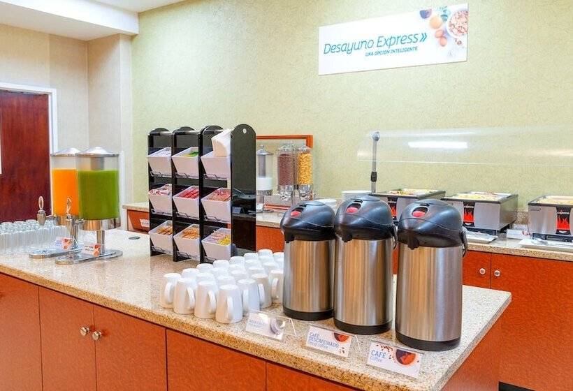 Fotos del hotel Holiday Inn Express & Suites Cuernavaca, An Ihg:  9