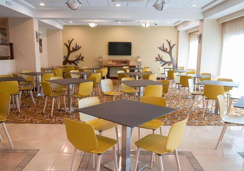 Fotos del hotel Holiday Inn Express & Suites Cuernavaca, An Ihg:  41