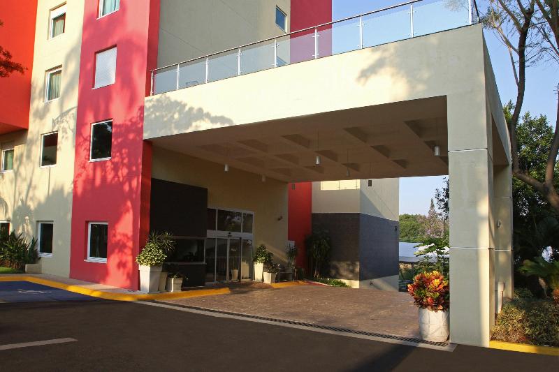 Fotos del hotel Holiday Inn Express & Suites Cuernavaca, An Ihg:  42