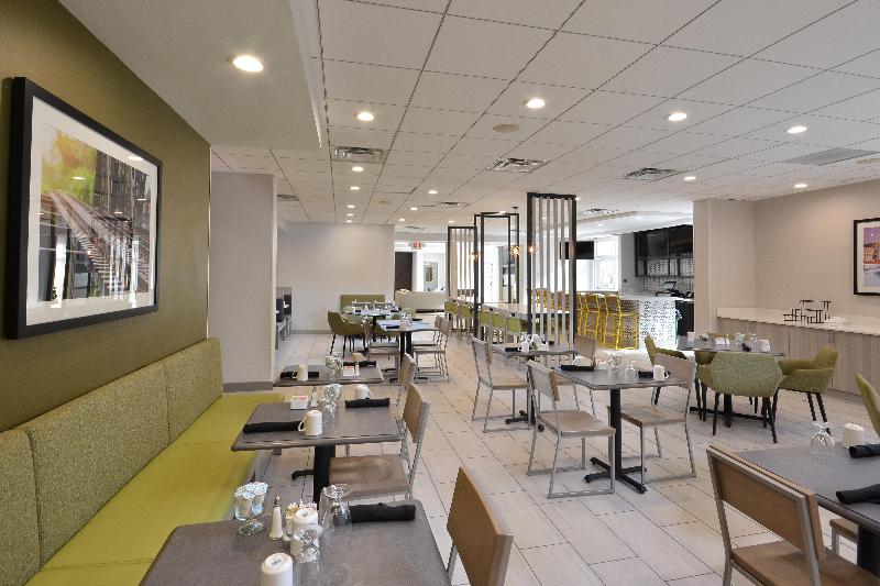 هتل Holiday Inn Raleigh Durham Airport, An Ihg