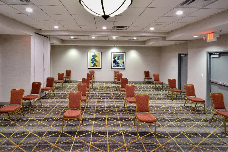 هتل Holiday Inn Raleigh Durham Airport, An Ihg
