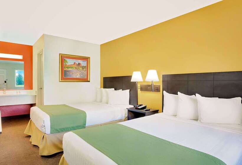 هتل Howard Johnson By Wyndham Las Vegas Near The Strip